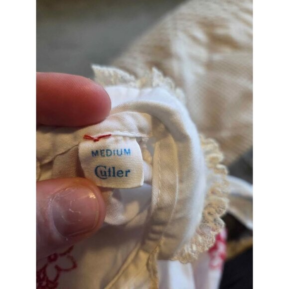 Vintage baby or doll clothes 7 peices total - Picture 3 of 10